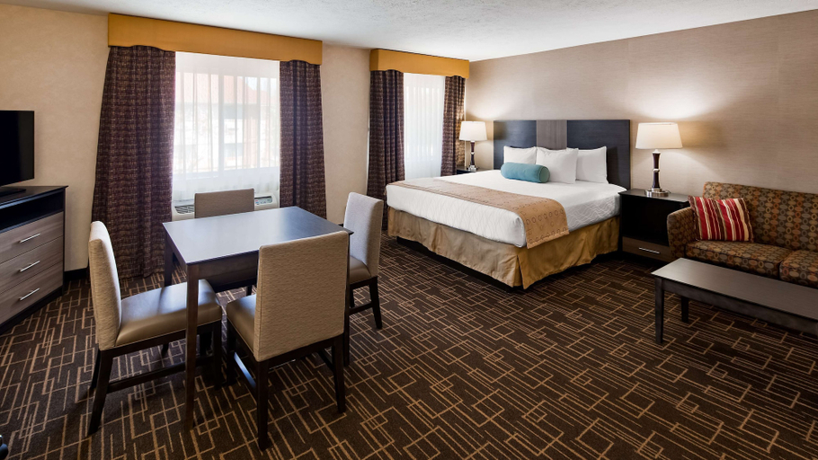 Bedroom 4, Best Western Airport Inn, Rock Island