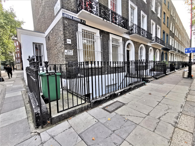 Exterior & Views 2, Double Room with Balcony - 3c, London