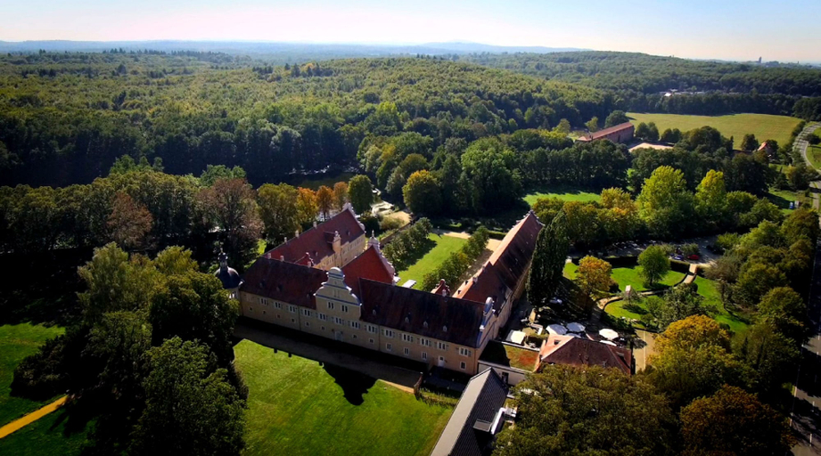 Exterior & Views 2, Hotel Jagdschloss Kranichstein, Darmstadt