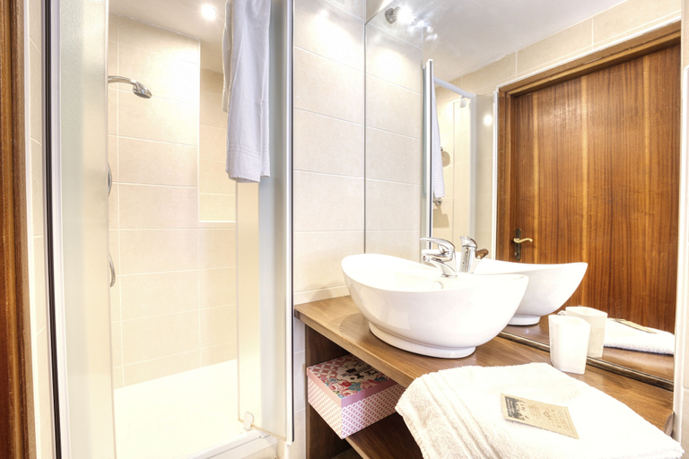 Bathroom 3, Incanto Walser Apartments PIAZZA, Verbano-Cusio-Ossola