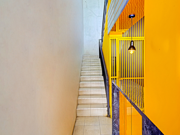 Public Area 3, OYO 91329 Guest House Le-banon Syariah, Garut