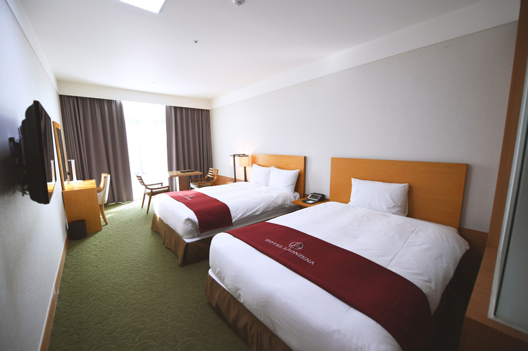 Bedroom 3, Hotel Laonzena, Buk