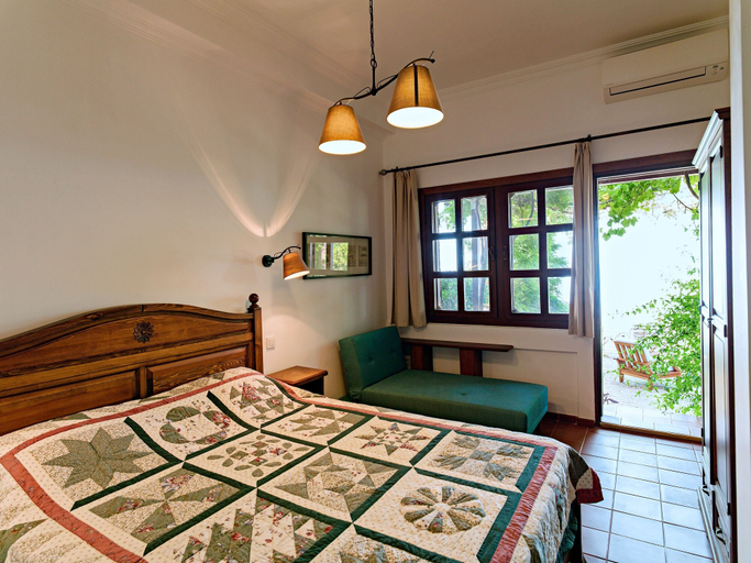 Bedroom 2, Villa Vino, Datça