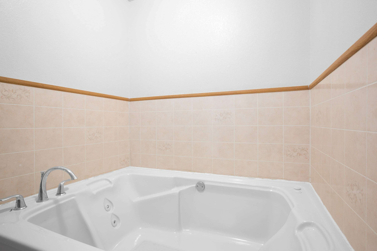 Bathroom 4, Super 8 by Wyndham Boonville, Cooper