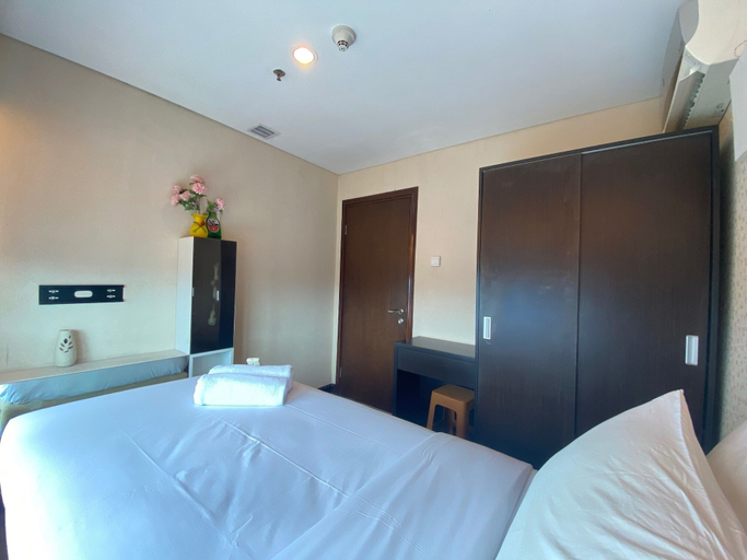 Bedroom 2, Deluxe & Well Appointed 2BR at El Royale Apartment, Bandung