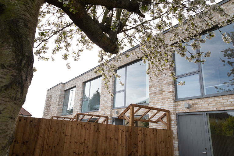 Exterior & Views 2, Citystay Living - Park House, Cambridgeshire