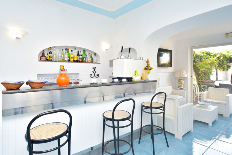 Food & Drinks 4, Charme Hotel La Villa Tina, Napoli