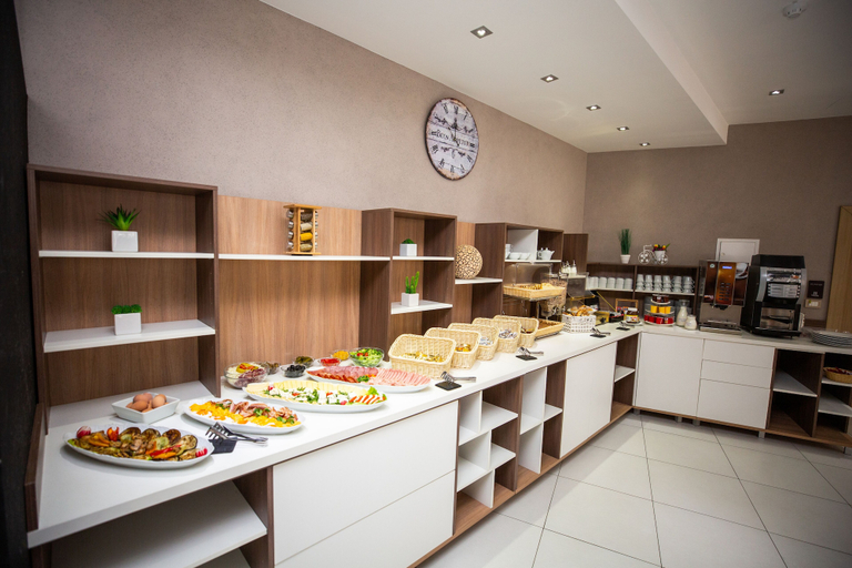 Food & Drinks 5, Hotel Herceg, Herzegovina-Neretva