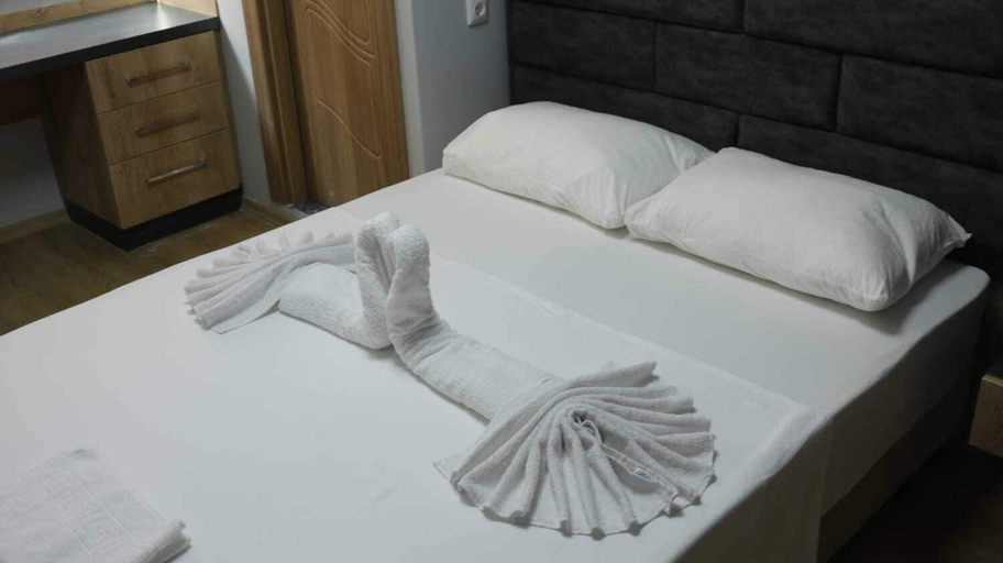 Room 5, Esas Pansiyon, Gemlik