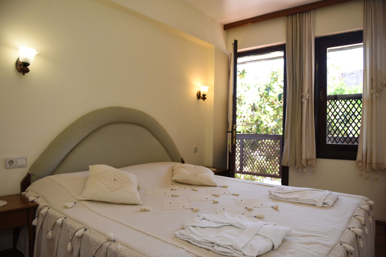 Bedroom 5, Villa Konak Hotel, Kuşadası