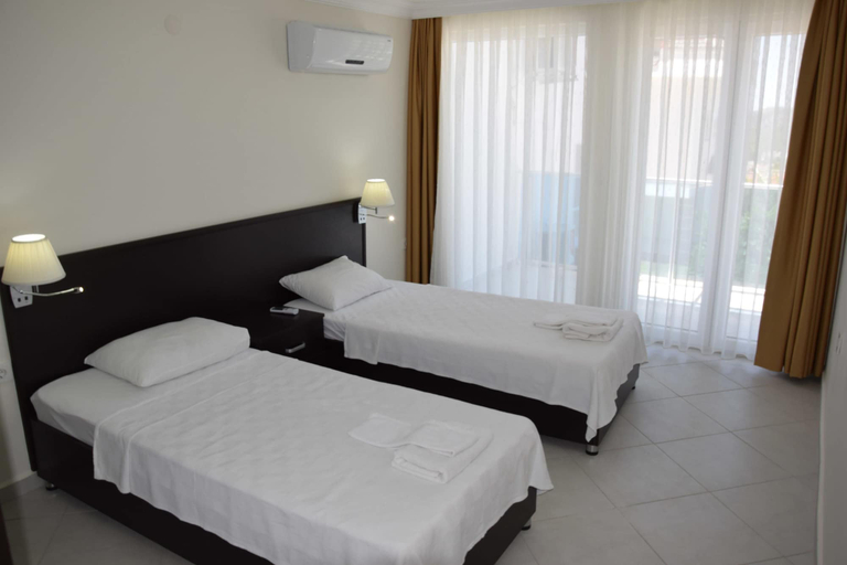 Room 2, Royal Hills Apartment by TurkishLettings, Fethiye
