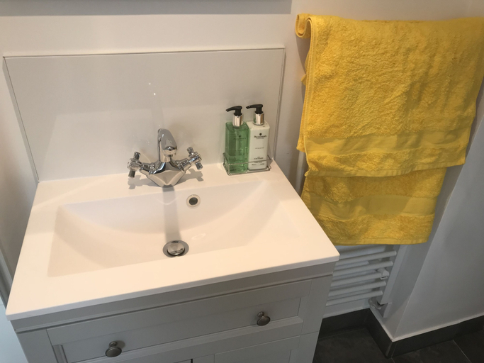 Bathroom 3, Corner House, Somerset