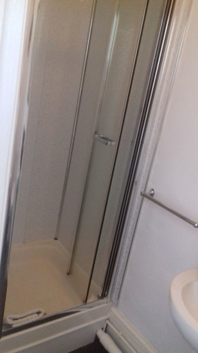 Bathroom, The Brantwood, Torbay