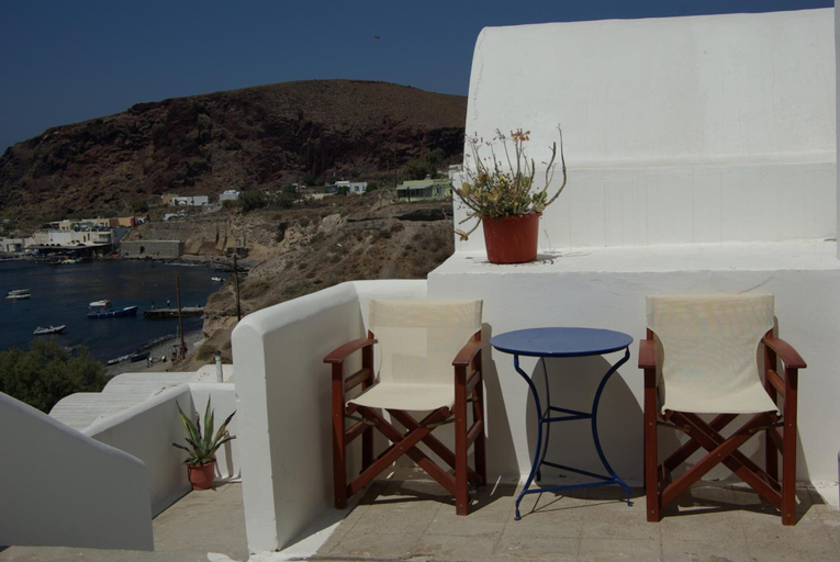 Others 5, Akrotiri Hotel, South Aegean