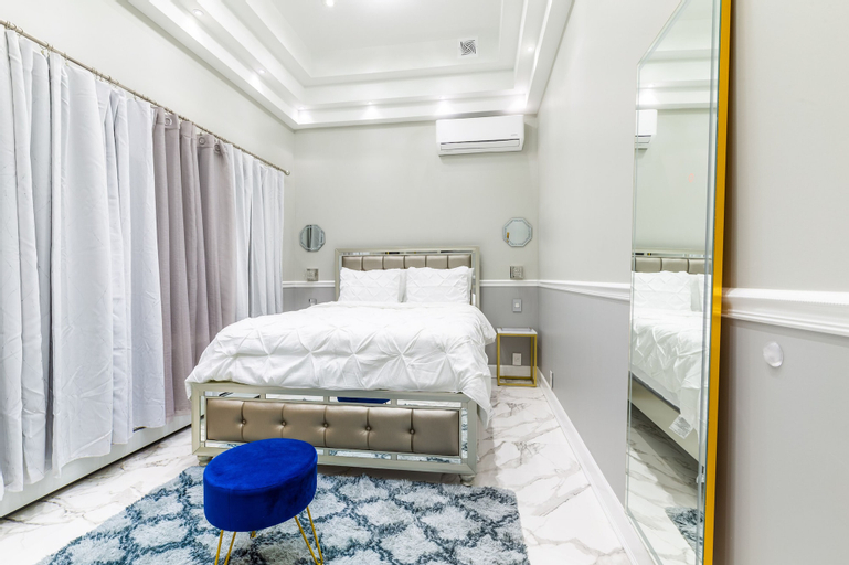 A Little Slice Of Luxury, New York