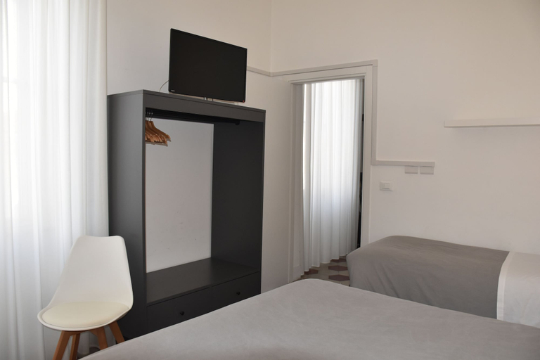 Bedroom 5, Rhegion B&B, Reggio Di Calabria