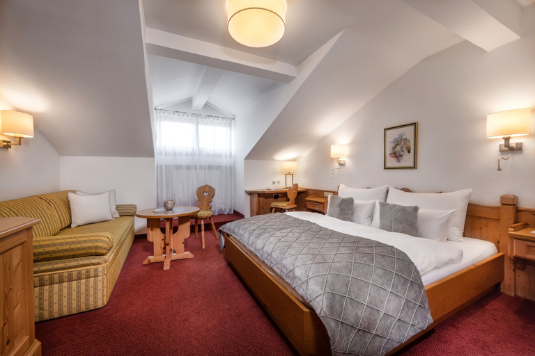 Bedroom 4, Tannenhof Alpines Lifestyle Hotel, Sankt Johann im Pongau