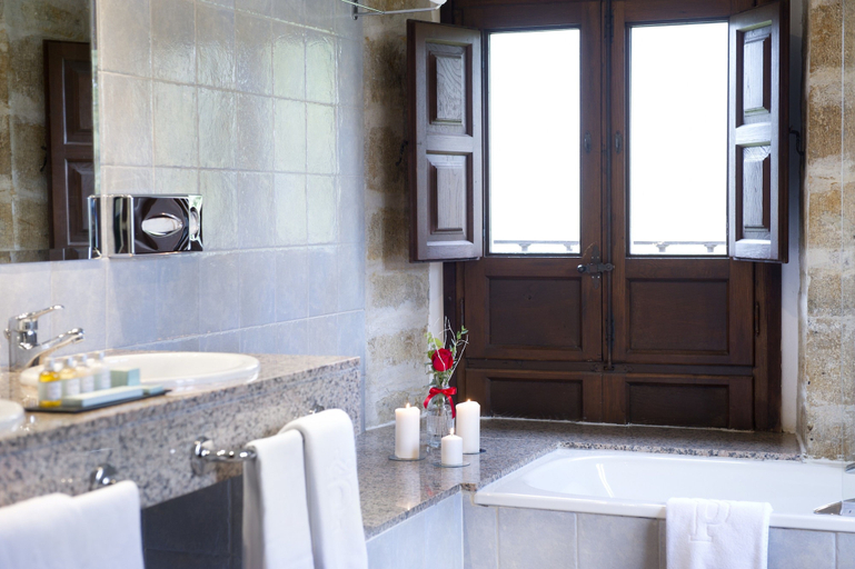 Bathroom 4, Parador De Cangas De Onis, Asturias