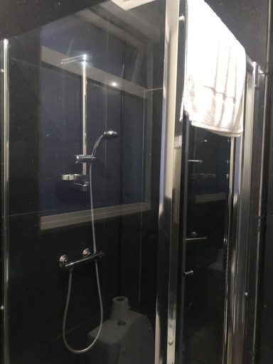 Bathroom, The Salford Arms Hotel - Adults Only, Manchester
