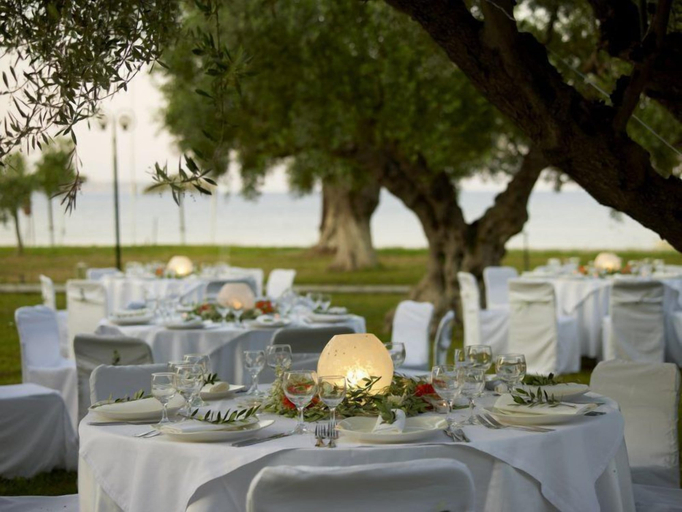 Food & Drinks 5, Belle Helene, Peloponnese