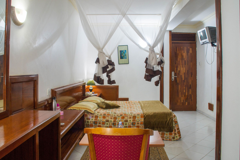 Bedroom 3, Oxford Royal Hotel, Mbarara