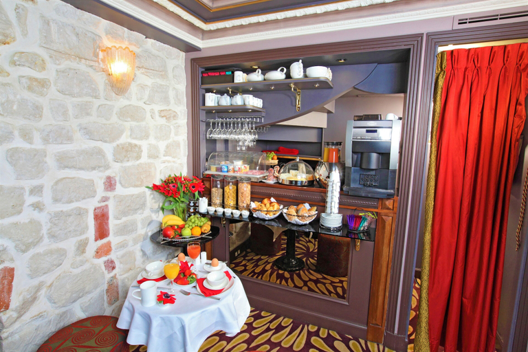 Food & Drinks 4, Hôtel Du Beaumont, Paris