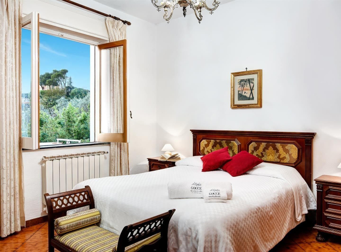 Bedroom 2, Villa Serena, Napoli
