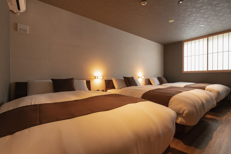 Bedroom 2, Beppu Rikyu, Beppu