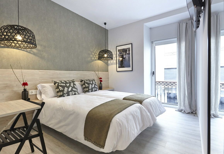 Bedroom 4, Pension Peñaflorida, Guipúzcoa