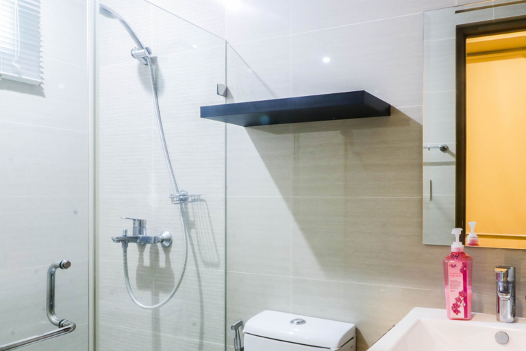 Bathroom 5, PRS @ One Palm Tree Villa near T3 Airport, Pasay City