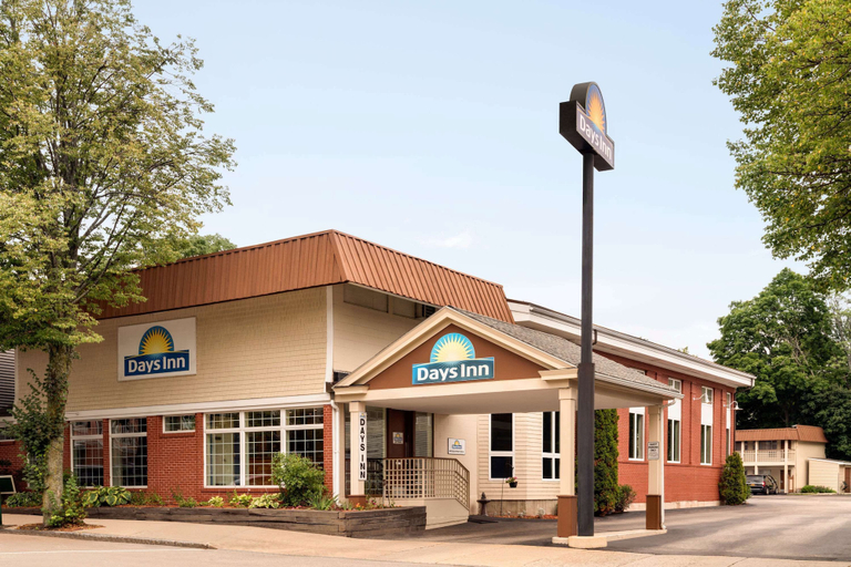 Exterior & Views 2, Days Inn by Wyndham Dover, Strafford