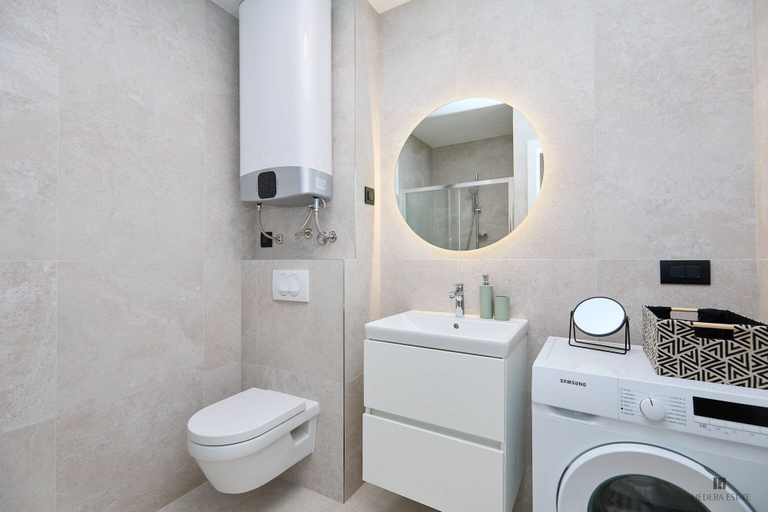 Bathroom 3, Hedera Estate, Hedera A28, Dubrovnik