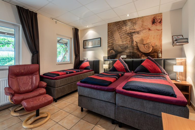 Bedroom 2, Zum Schwan Garni, Euskirchen