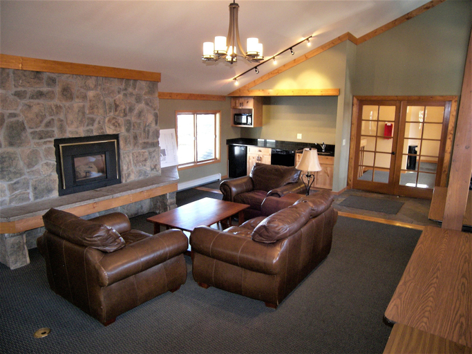 Others 5, Mountainside 2 Bed 2 Bath, Summit