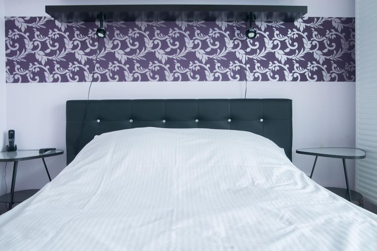 Bedroom 2, Platinum Towers Country 2 Country, Warsaw