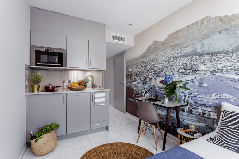 Others 4, Skyreach Bizzstay - Wohnen Am Main, Frankfurt am Main