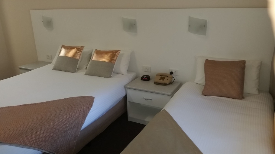 Bedroom 3, Hideaway Motor Inn Armidale, Armidale Dumaresq