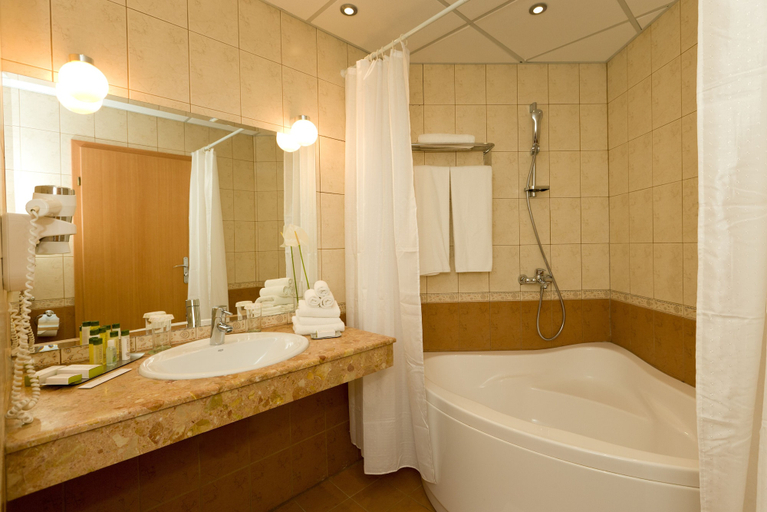 Bathroom 4, Apollo Spa Resort, Varna