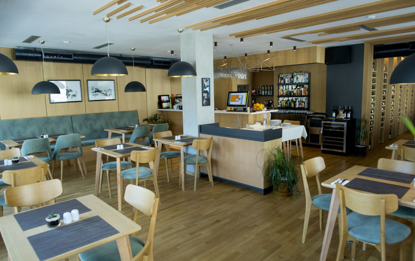 Food & Drinks 4, City Inn, Priština