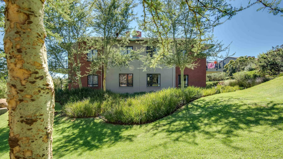 Exterior & Views 2, Jackal Creek Self-Catering Apartments, City of Johannesburg
