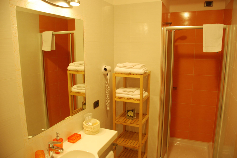 Bathroom 5, Agriturismo Le Risaie, Milano