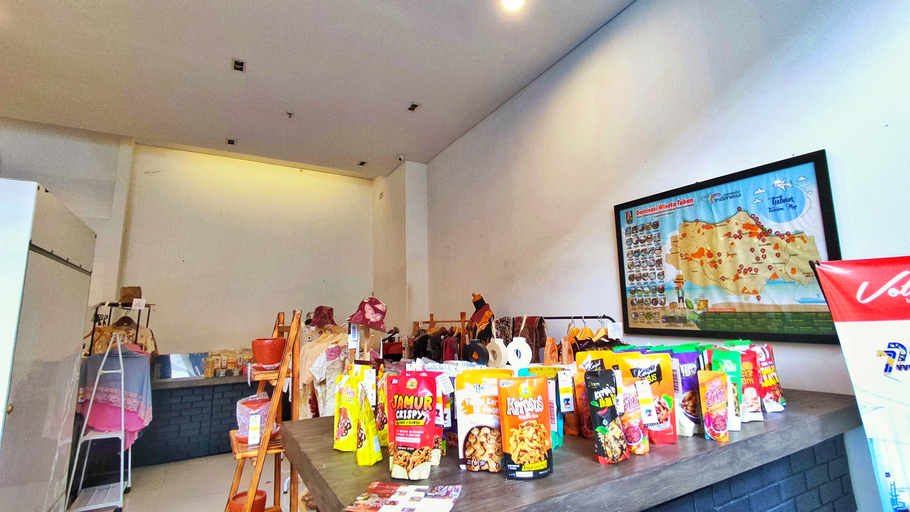 Food & Drinks 5, Votel Hotel Charis Tuban, Tuban
