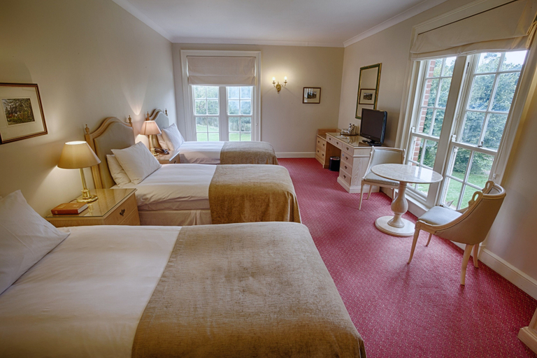 Bedroom 3, Donnington Grove Country Club, West Berkshire