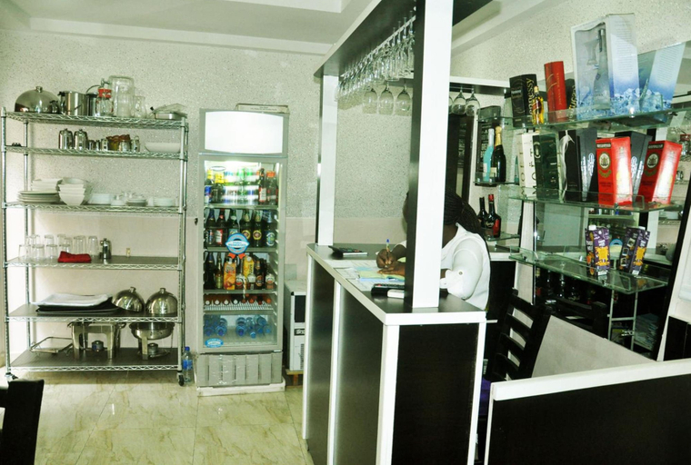 Food & Drinks 4, BoardWalk Hotels Zone 5, AbujaMun
