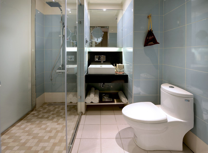 Bathroom 4, Shiny Ocean Hotel, Hualien