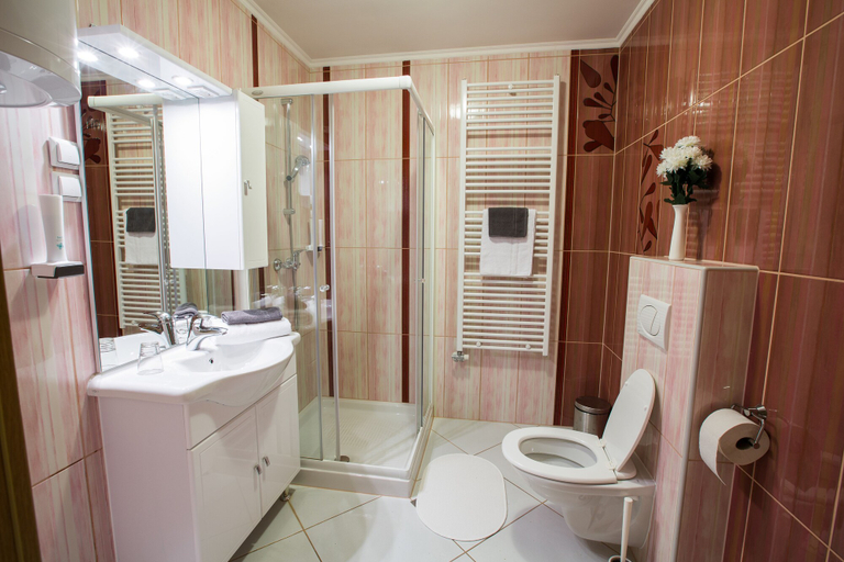 Bathroom 3, Bled Apartments, Bled