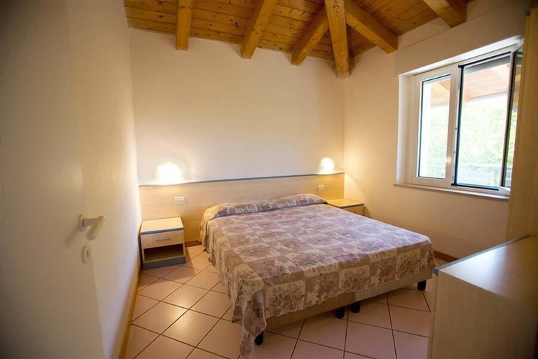 Bedroom 3, Belvedere Pineta Camping Village, Udine