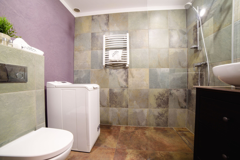 Bathroom 4, Cracow Rent Apartments, Kraków City