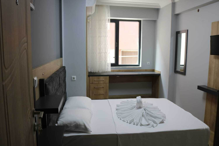 Room 2, Esas Pansiyon, Gemlik