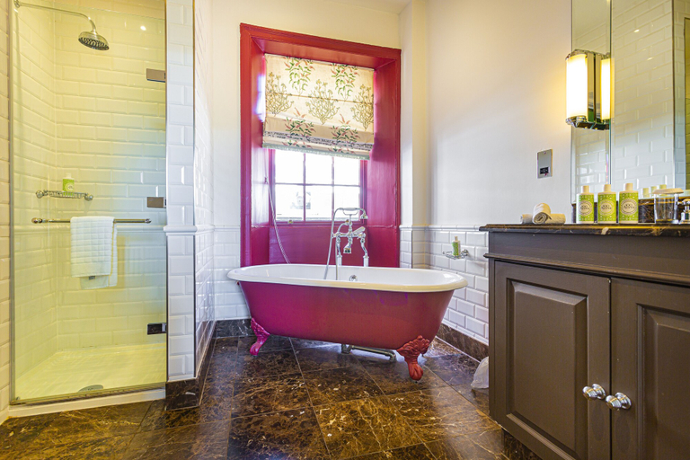 Bathroom 5, The Talbot Hotel, Malton, North Yorkshire, North Yorkshire